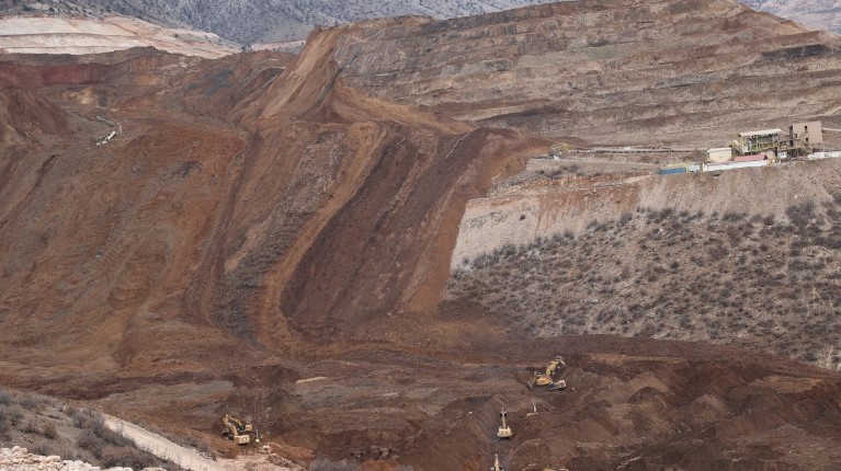 AYDINLIK | Maden Mühendisleri Odasından Erzincan açıklaması! TMMOB: Maliyetten kaçılmış, altın madeni kamu eliyle işletilmeli!